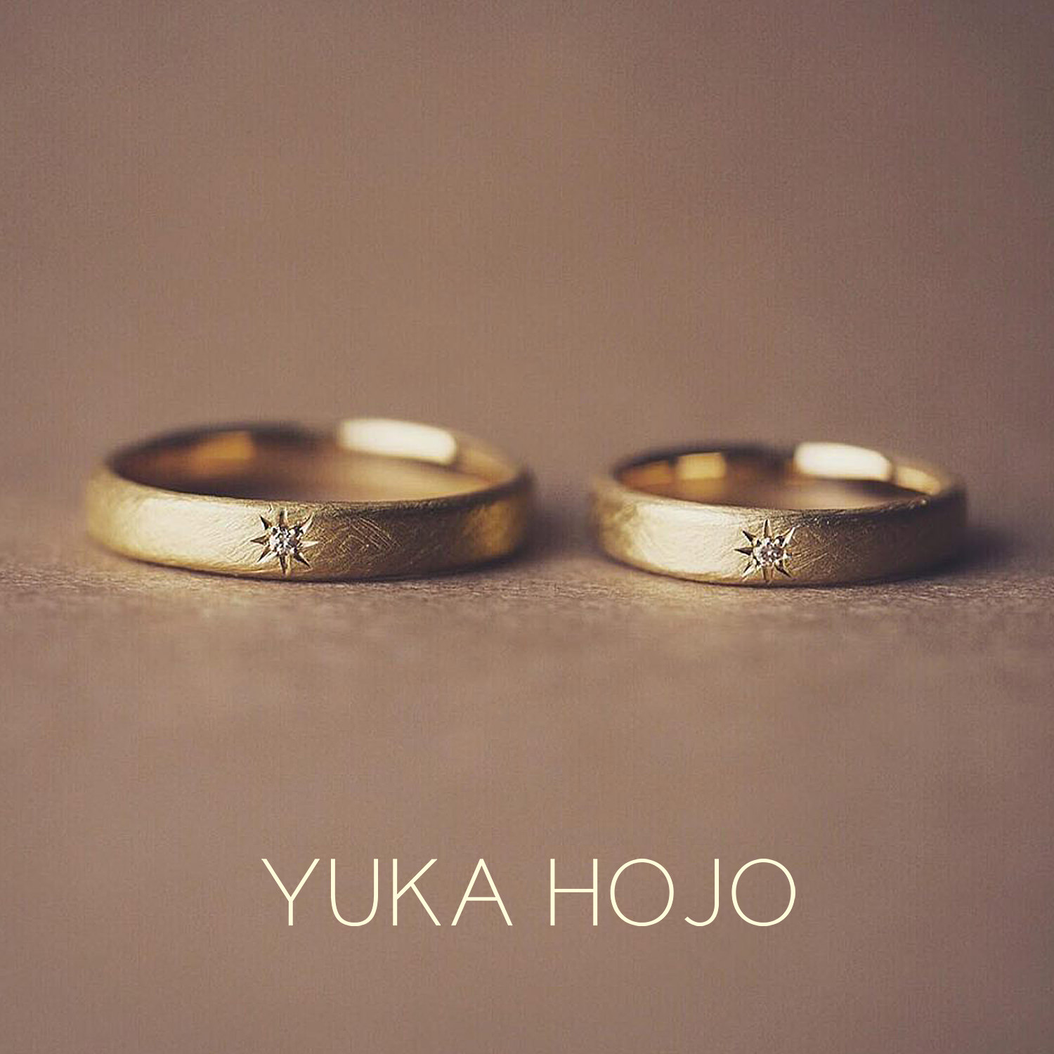 YUKA HOJOユカホウジョウの結婚指輪でマリッジリングのWeaveウィーブ