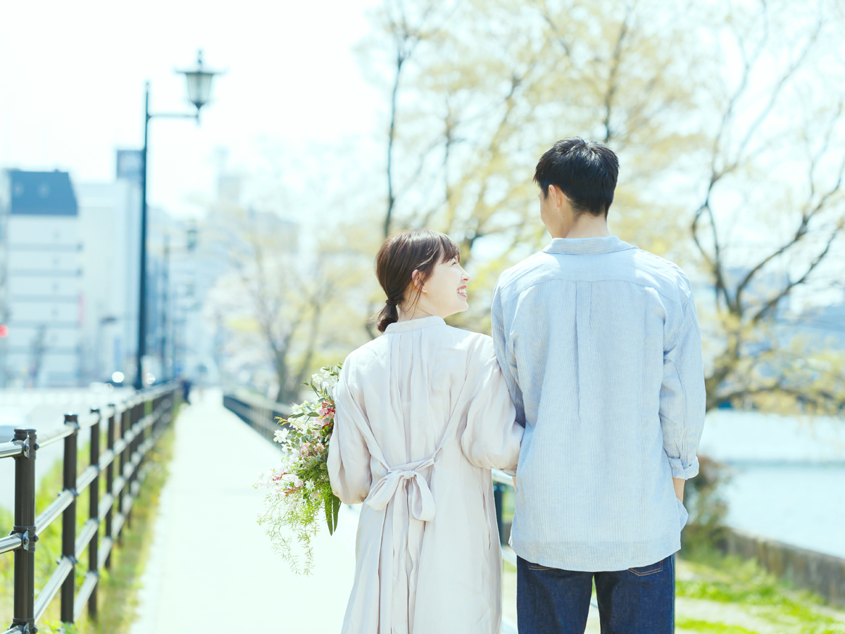 ヴァニラ福山本店とヴァニラ広島店の婚約指輪と結婚指輪を購入したカップル