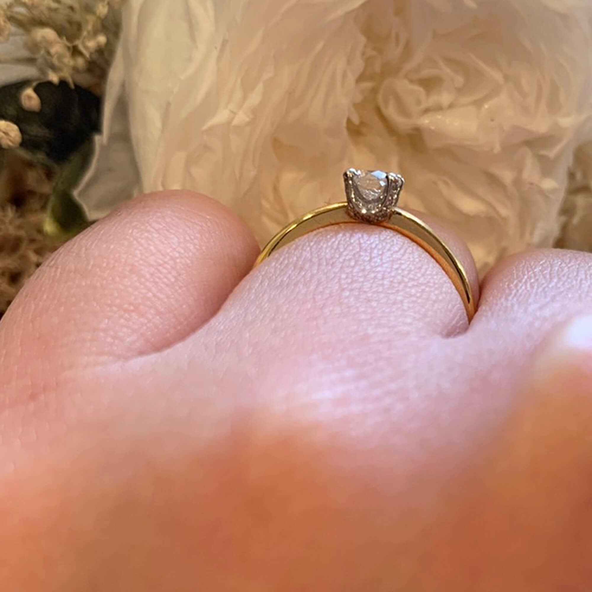 婚約指輪