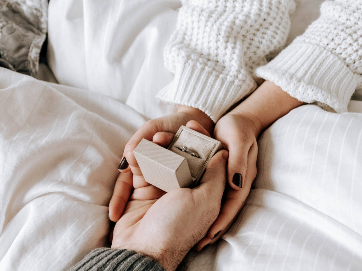 婚約指輪