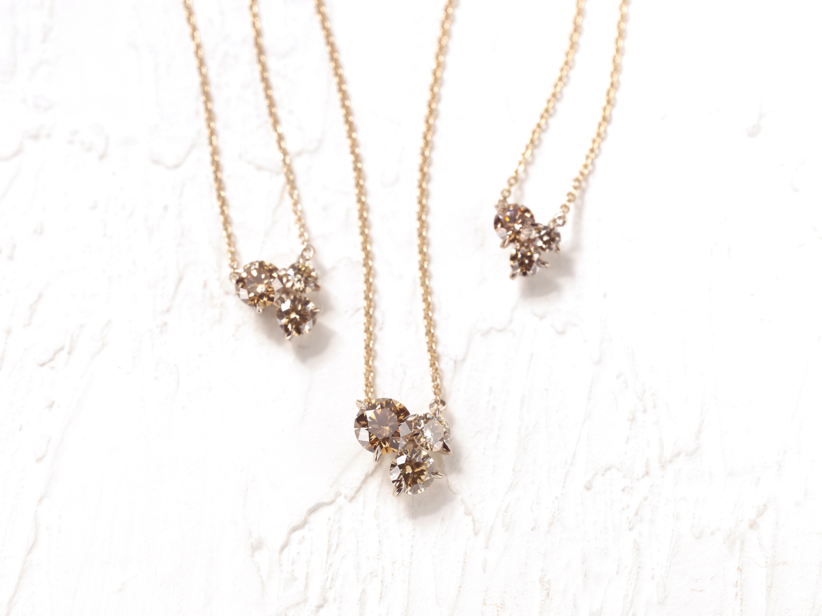 KASHIKEYBROWNDIAMONDのカシケイブラウンダイヤモンドのKASHIKEYMUKUのカシケイムク
