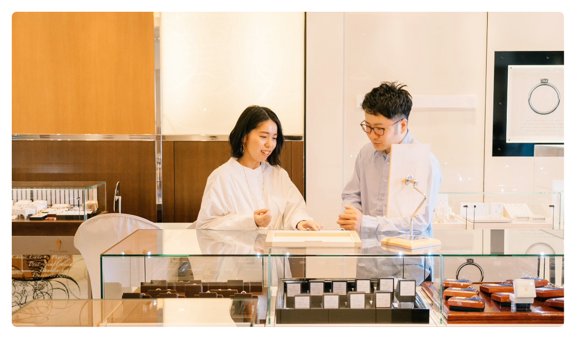 婚約指輪と結婚指輪のご試着可能