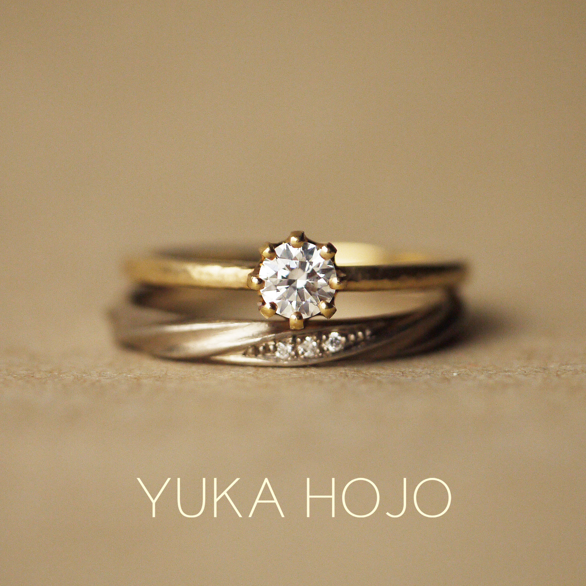 YUKA HOJOユカホウジョウの婚約指輪でエンゲージリングのCapriカプリと結婚指輪でマリッジリングのCurrentカレント