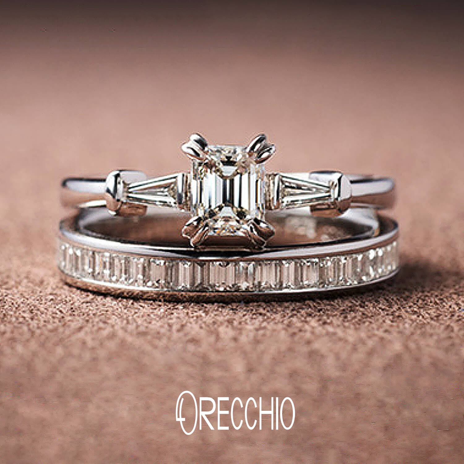 ORECCHIOオレッキオの婚約指輪sienaシエナSE-1104と結婚指輪EternityringエタニティリングMT-3001F