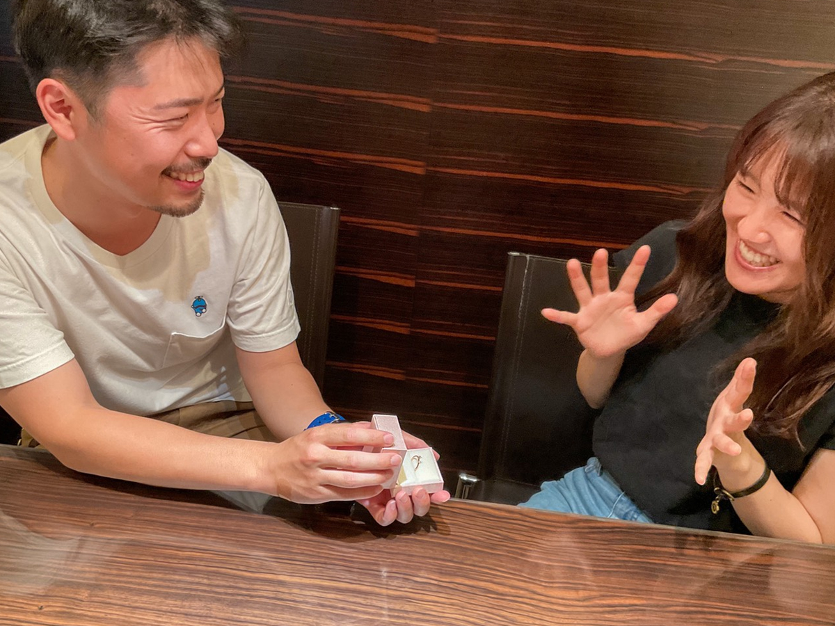 ヴァニラ福山本店でサプライズプロポーズ大成功のS様とM様