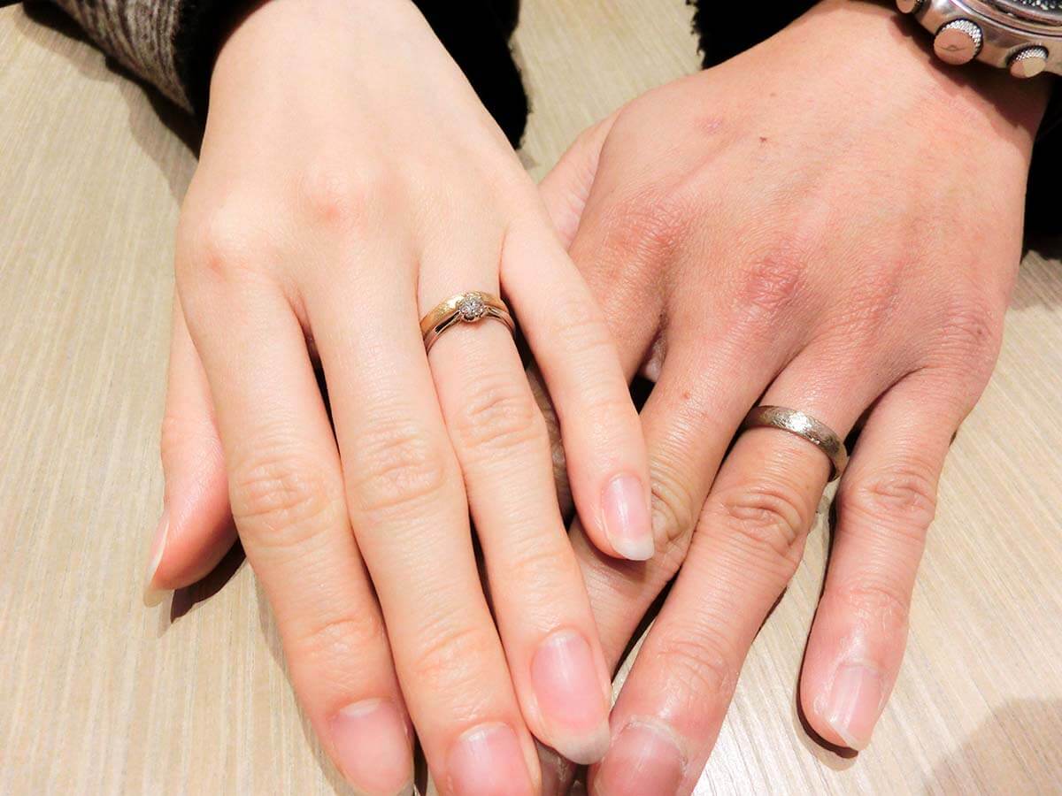 広島市在住のお客様T様M様の婚約指輪と結婚指輪