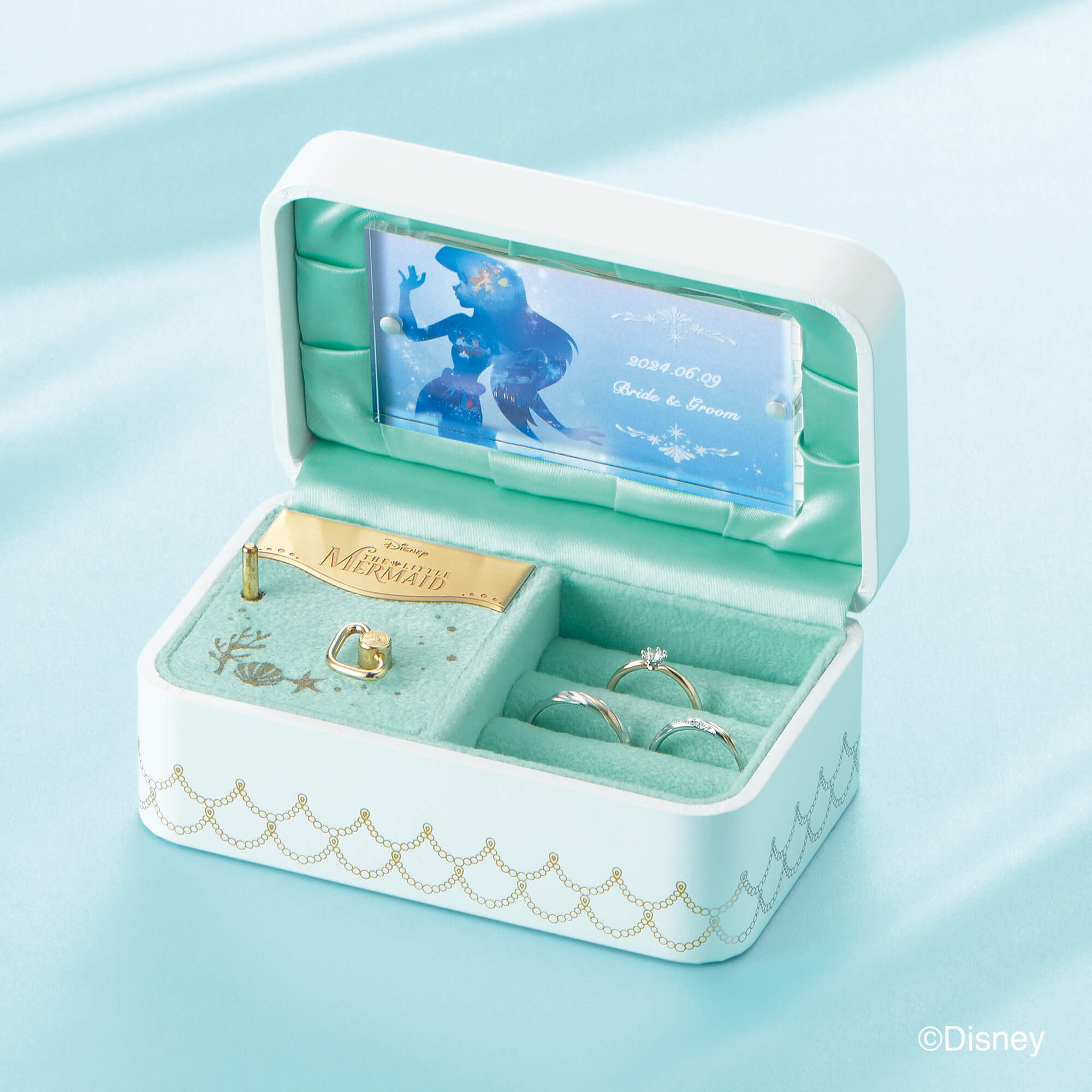 DisneyTHELITTLEMERMAIDディズニーリトルマーメイドの婚約指輪エンゲージリングEngagementringと結婚指輪マリッジリングMarriageringのセットリングSetringのオルゴールケース