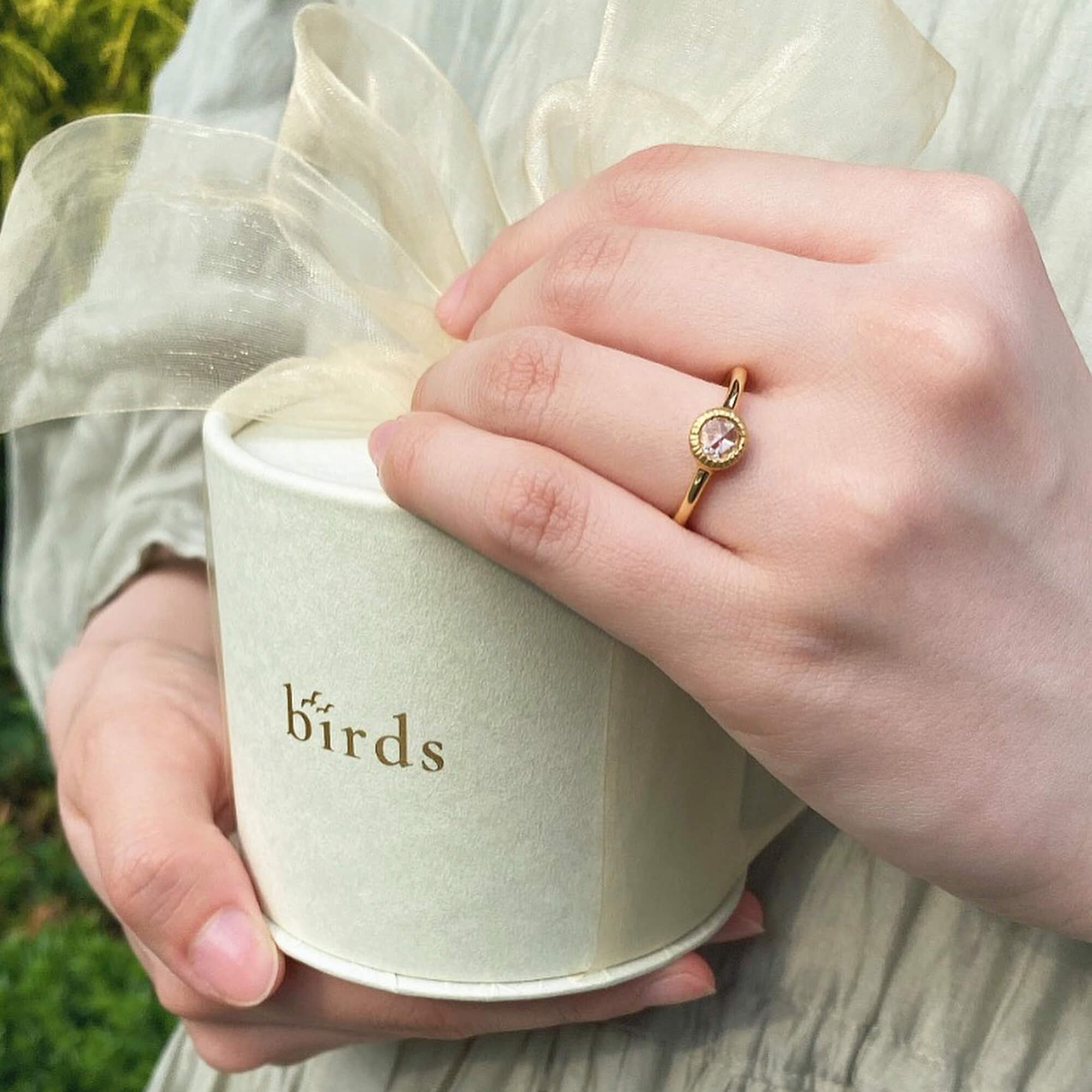 birdsバーズの婚約指輪エンゲージリングEngagementringのjourneyジャーニー